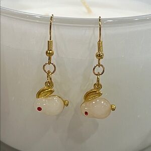 Elegant Gold and Cream Jadeite Bunny Earrings